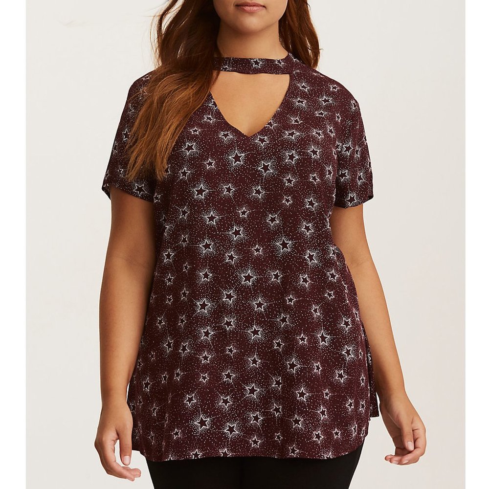 Torrid Star Print Burgundy Crepe Keyhole Tunic 0